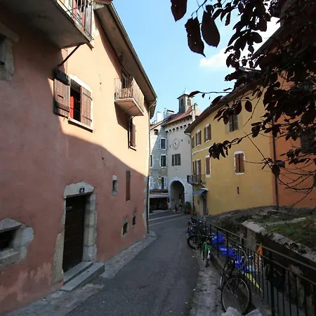 Homebuddy' - Le Petit Paradis Apartment *